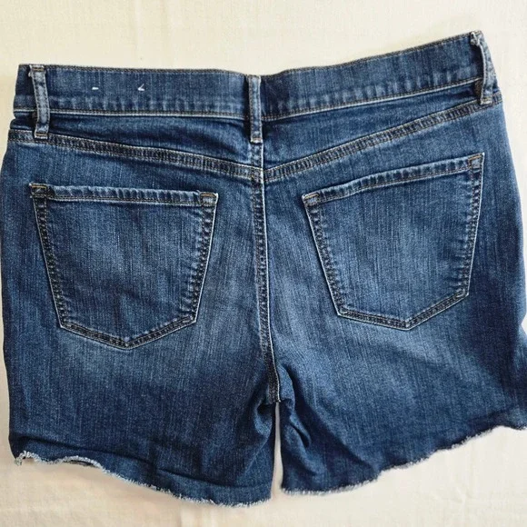 Loft Denim Shorts Womens Size 6 Blue Raw Hem Casual Everyday Comfort - Picture 2 of 8